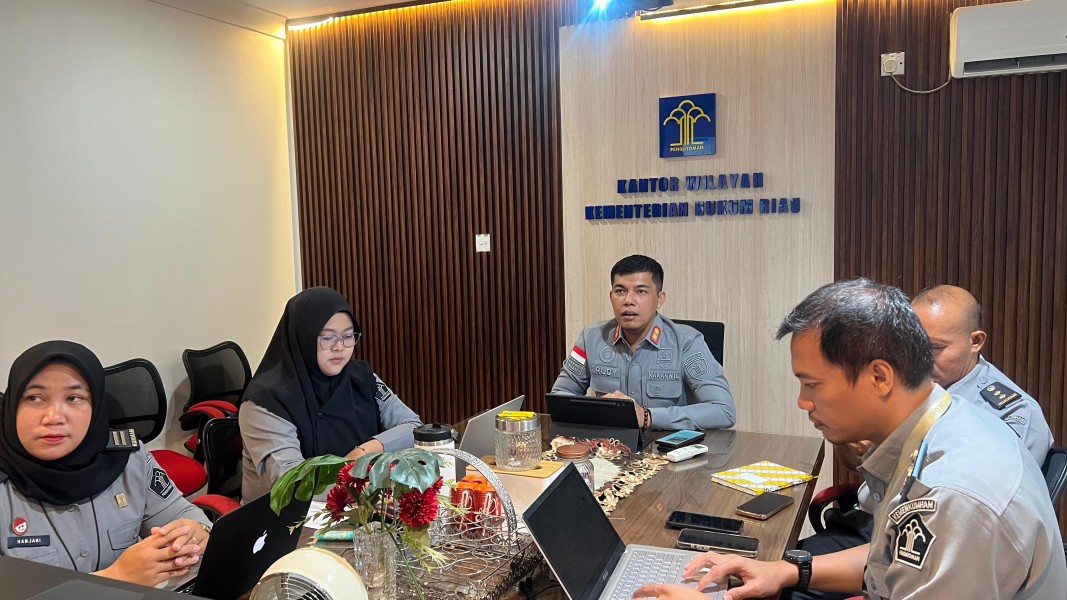 Kanwil Kemenkum Riau Matangkan Persiapan Pelatihan Paralegal Serentak Bersama 22 PBH