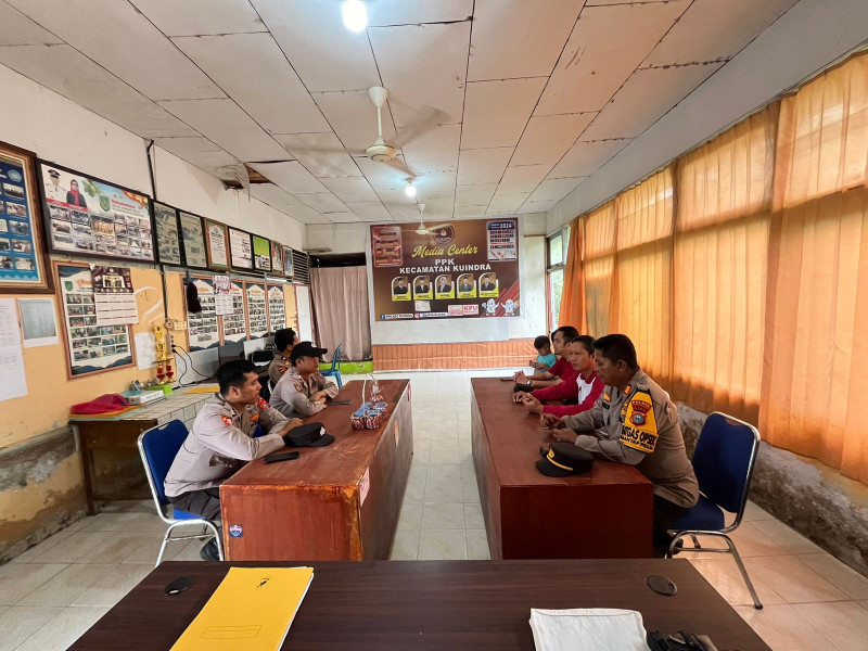 Cooling System Jelang Pilkada, Kapolsek Kuindra Sambangi Kantor PPK