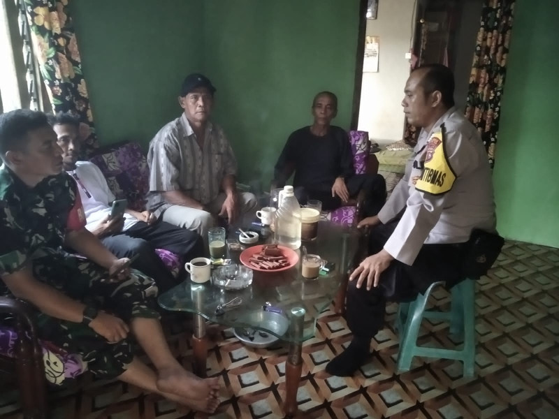 Sambangi Warga, Bripka Arif Kurniawan Gencar Ajak Sukseskan Pilkada Riau 2024