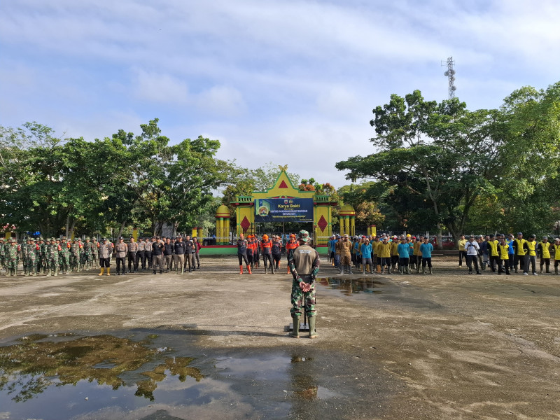 HUT Kodam 1/Bukit Barisan ke -74, Kodim 0314/Inhil Laksanakan Kegiatan Karya Bakti