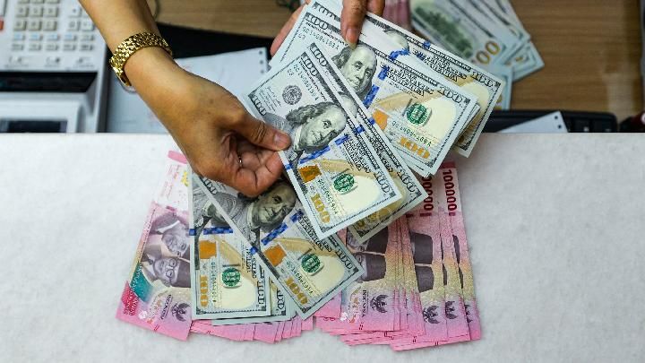Kurs Dollar Hari Ini Sentuh Rp17.630, Rupiah Masih Tertekan Sentimen Global