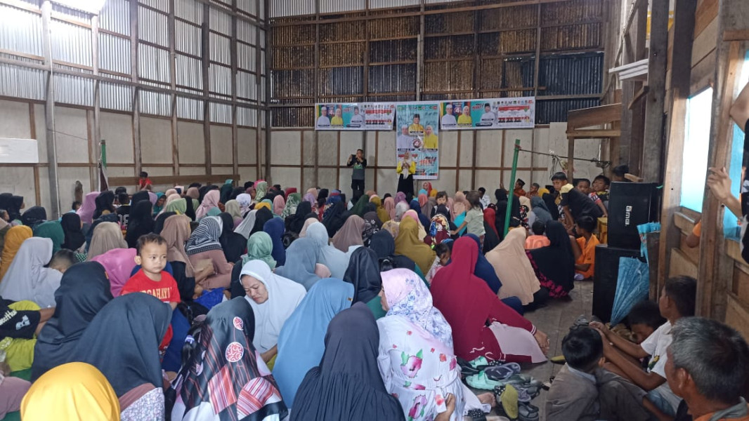 Membludak, Warga Hadiri Kampanye Dialogis Yuliantini di Concong