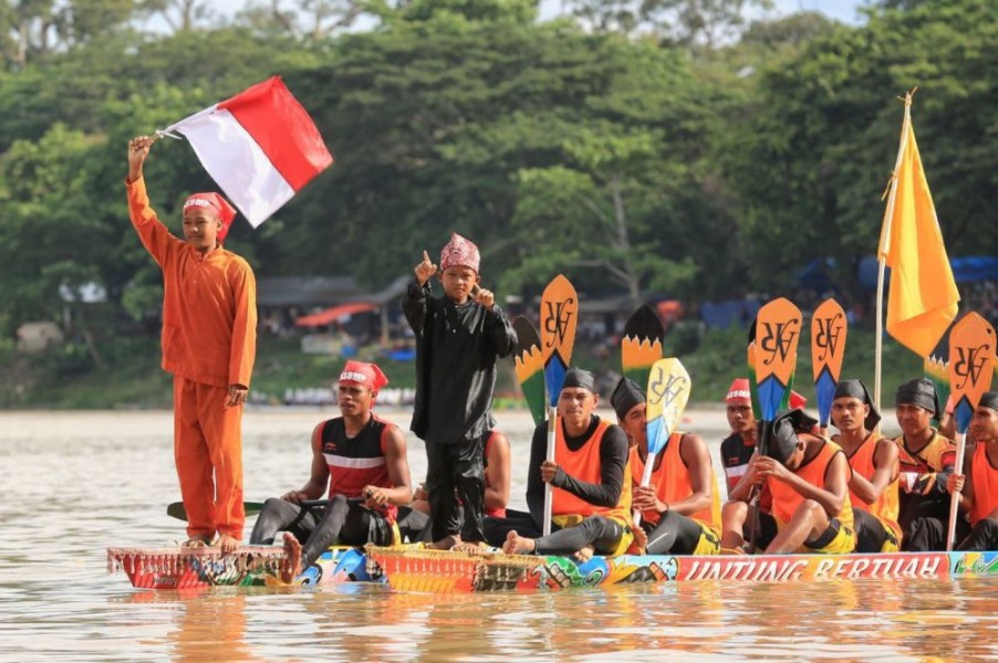 Pacu Jalur Didorong Jadi Warisan Budaya TakBenda Ke UNESCO