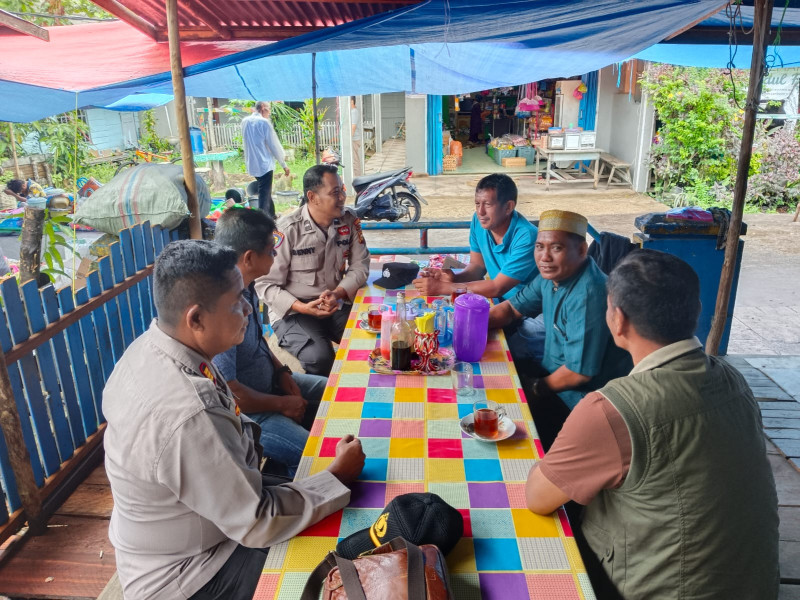 Polsek Kuindra Dengarkan Keluhan Masyarakat Sapat