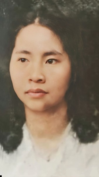 Raharti dan Kesunyian yang Menjaga Republik