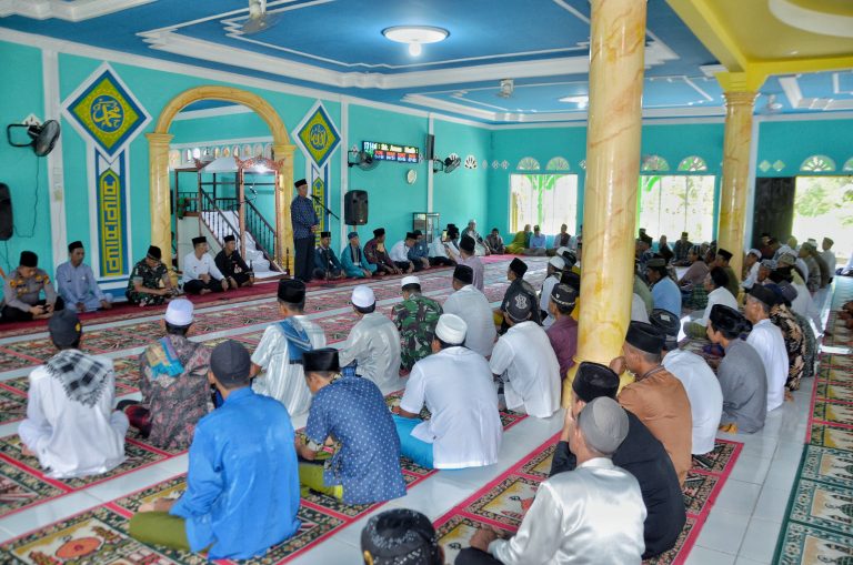 Dandim 0314/Inhil Dampingi Pj Bupati Inhil Safari Ramadhan ke Kecamatan Concong
