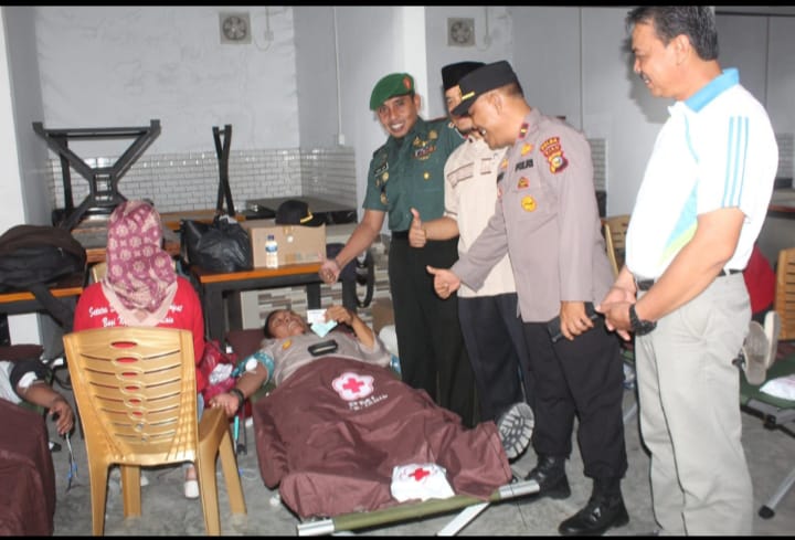 Bersampena HUT TNI ke-78, Kodim 0314/Inhil Laksanakan Bakti Sosial Kesehatan di Kateman