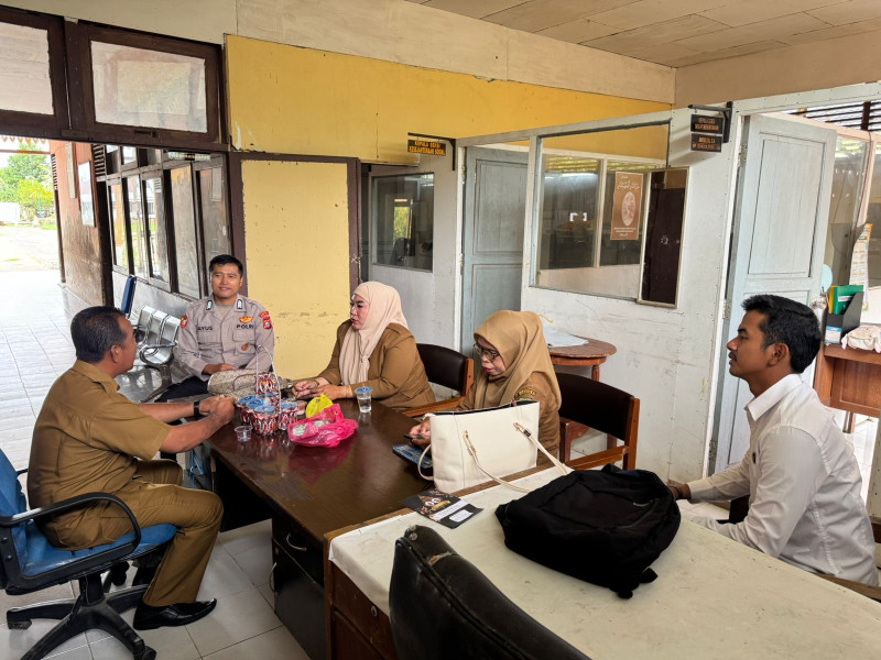 Cooling System, Personel Polsek Kuindra Sambangi Kantor Camat