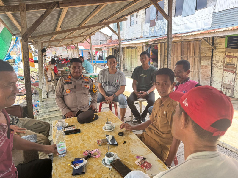 Coffe Morning Bersama Warga, Kapolsek Kuindra Aja Hindari Perselisihan